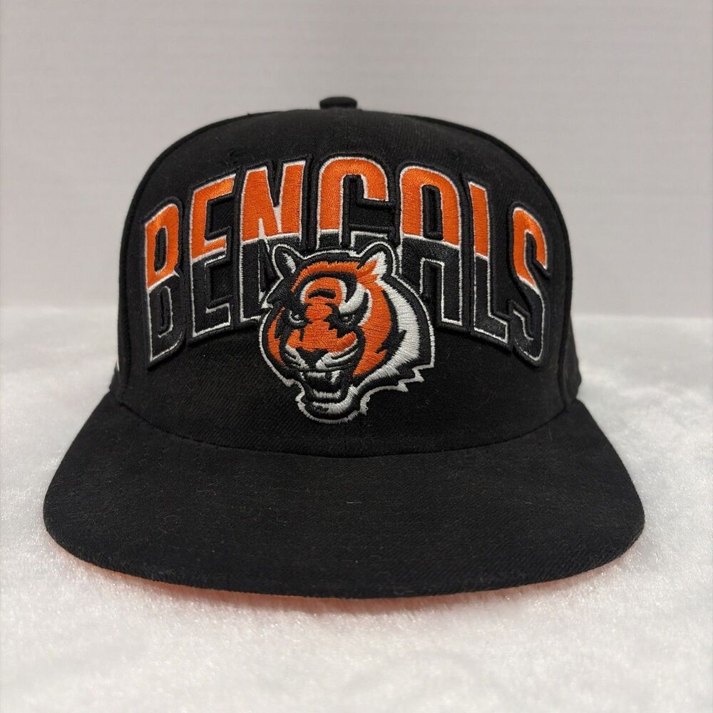 Cincinnati Bengals Era 59Fifty  7 1/8 NFL Football Fitted Baseball Hat Cap